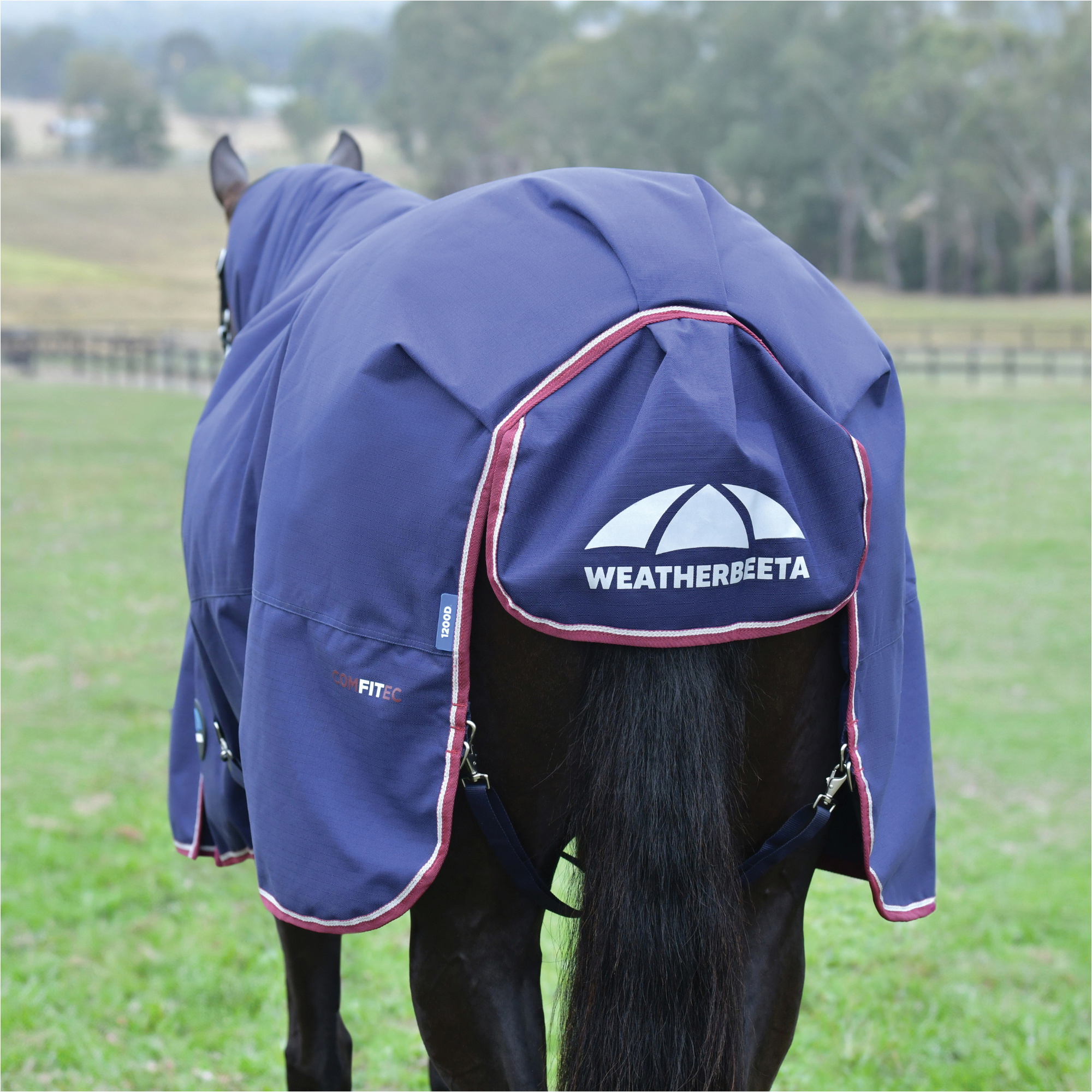 2025 WeatherBeeta Comfitec Essential Turnout 1029022 - Navy
